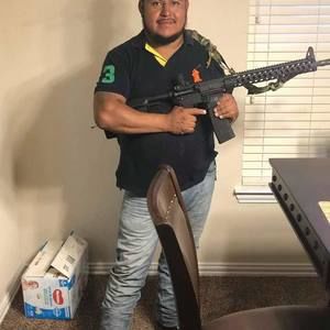 Meet your Posher, Beto